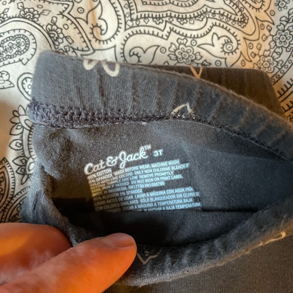 3/$12 Kids Leggings Set - Black, Gray, Multicolor Hearts - Picture 7 of 7